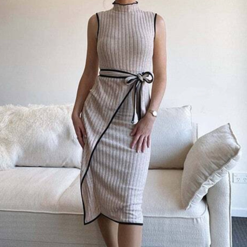 06 Ribbed Sleeveless Belted Bodycon Dress - Picture 1 of 4